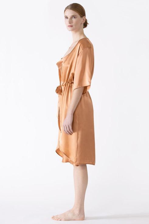 Nk Imode Sierra 3/4 Sleeve Front Tie Silk Robe